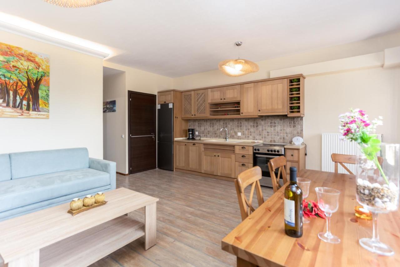 Twinstars Apartment With Courtyard And View Kalyves Polygyrou Екстериор снимка